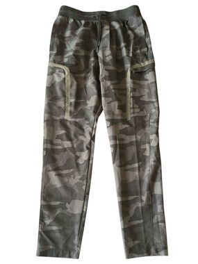 Under Armour Olive Green/Black Camo Joggers (M)